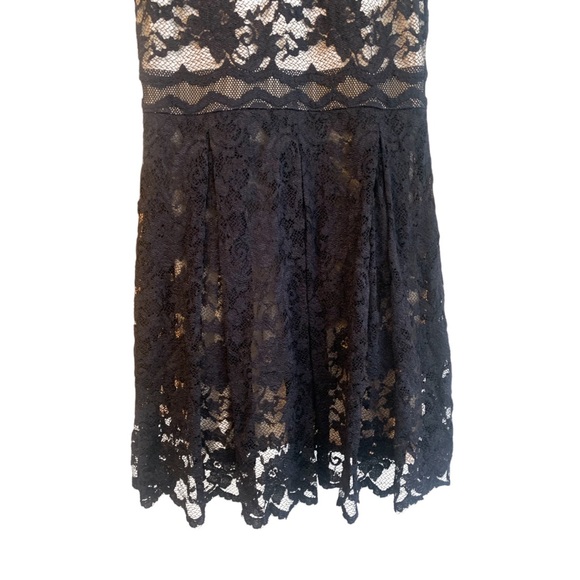 Badgley Mischka black lace dress - Picture 7 of 9